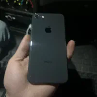 ایفون 8