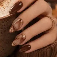 کاشت وترمیم ناخن و اموزش ناخن