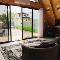 اجاره روزانه/ویلا سویسی مدرن|اجارهٔ کوتاهمدت ویلا و باغ|لاهیجان, لیالستان|دیوار