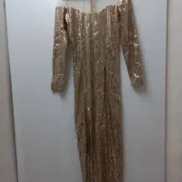 لباس مجلسی|لباس|مشهد, کوشش|دیوار