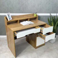 به یک خانم جهت کار نیازمندیم