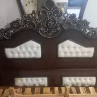 تخت و کف تختی