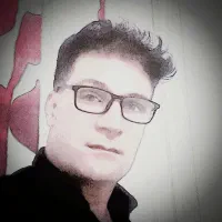 1جلد آبی حاعینک طبی همراه باعینک گمشده