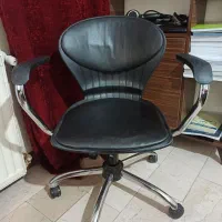 صندلی دانشجویی