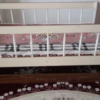 تخت خواب گهواره ای بچه|تخت و سرویس خواب|اصفهان, شهرک زاینده رود|دیوار