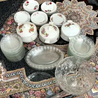 ظروف شیشه ای و چینی تمیز بدون شکستگی