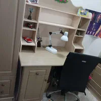 سرویس کمد دراور میز تحریر در حد نو