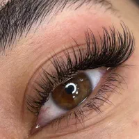 اکستنشن مژه گنبد