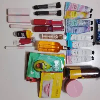 لوازم بهداشتی وآرایشی