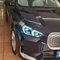 بی ام وBMWix1تیپ xلاین 2025کربن بلک