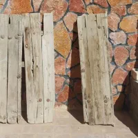 در قدیمی چوبی|کلکسیون اشیاء عتیقه|اصفهان, گرکان|دیوار