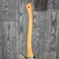 تبر،هولتافورس سوئدی|کوهنوردی و کمپینگ|بابل, |دیوار