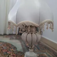 یک عدد آباژور|چراغ خواب و آباژور|زنجان, |دیوار