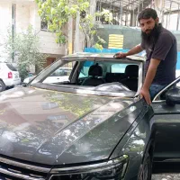 خدمات شیشه اتومبیل نصب در محل رایگان|خدمات موتور و ماشین|تهران, ده‌ونک|دیوار