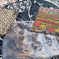 روسری دوردست دوز