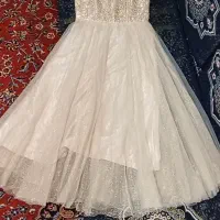 چنددس لباس مجلسی هم کرایه وهم بفروش میشود