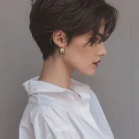 کوتاهی رایگان مدل کرنلی پیکسی آلمانی