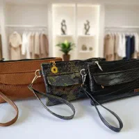 ماندگارترین و لوکس ترین هدیه روز مادر اینجاست|کیف، کفش، کمربند|کاشان, آیت الله سعیدی|دیوار