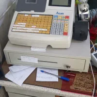 صندوق فروشگاهی آی کلاس  و یخچال صندوقی