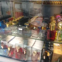 آرایشی و بهداشتی در دریاچه