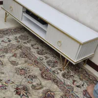 میز تلویزیون سالم و تمیز