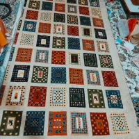 گلیم فرش فقط فقط ۷۰۰