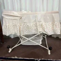 گهواره تا شو در حد نو قیمت ۱۷۰۰ تخفیف پای معامله