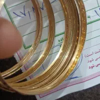 مقداری طلا به قیمت تابلو