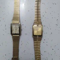 ساعت های قدیمی یکجا بفروش می‌رسد