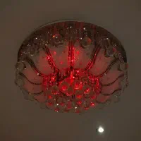 لوستر کریستالی بزرگ|لوستر و چراغ آویز|رشت, فلسطین|دیوار