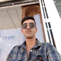 مدارک گم شده بی اسم سامان اکبریان