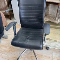 صندلی اداری ، انتظار
