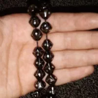 تسبیح زندان باف