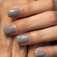 ترمیم ناخن ،کاشت و اصلاح فرم ،ژلیش ولمینت