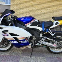 سی بی ار cbr 1000 هوندا
