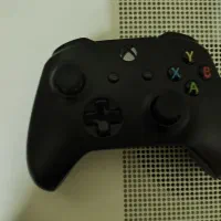 x box 1s تک دسته تمیز|کنسول، بازی ویدئویی و آنلاین|تهران, فلسطین (میدان انقلاب)|دیوار