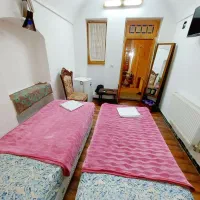 هتل سنتی،اقامتگاه بومگردی و سوییت|اجارهٔ کوتاه‌مدت آپارتمان و سوئیت|یزد, |دیوار