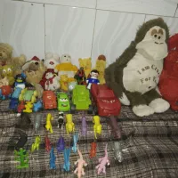 تعدادی اسباب بازی