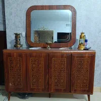 کنسول و آینه