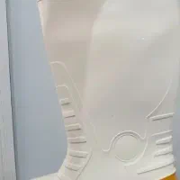 چکمه نو نو