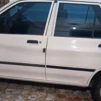 پراید سفید بی رنگ