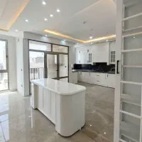 اپارتمان-شریف-140متر-سه-خوابه-فول-نوساز-وکیل-اباد