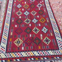 گلیم قدیمی مادربزرگ