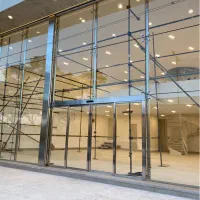 اجاره واحد تجاری ۷۰۰متری با امکانات فول|اجارهٔ مغازه و غرفه|کرمان, |دیوار