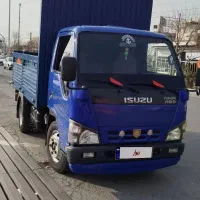 ایسوزو ۵تن بی رنگ