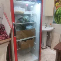 یخچال ویترینی