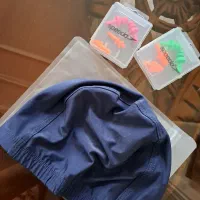 کلاه شنا و گوش گیر