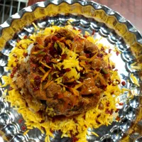به چند نیرو کارگرساده خانم وآقا