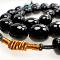 تسبیح سندلوس ۳۳ عددی پر کلاغی شیخک دوتیکه کد ۲۷۰|بدلیجات|بوشهر, |دیوار