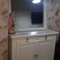 آیینه وکنسول